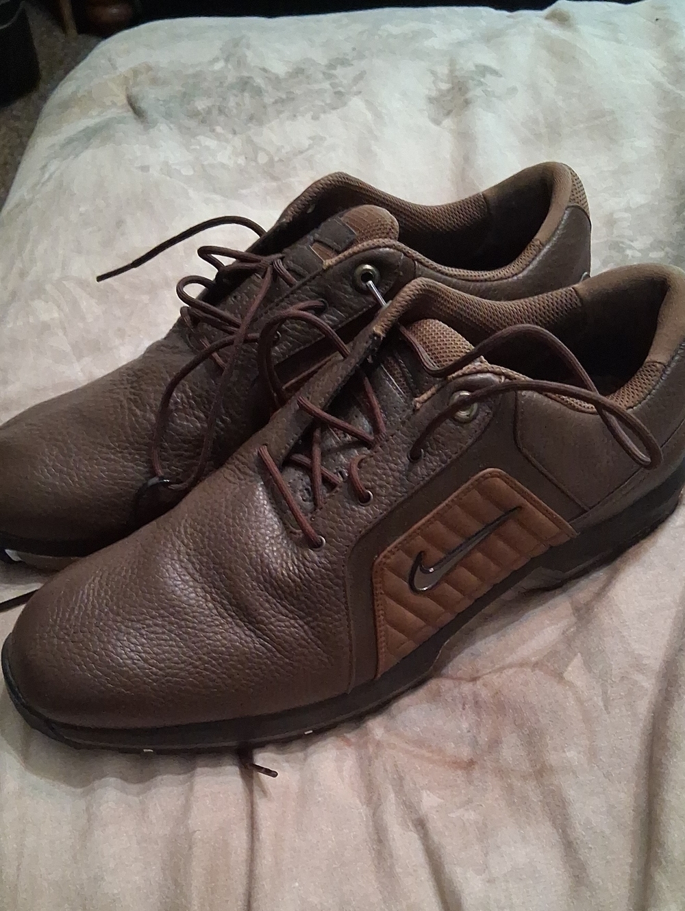 Nike Brown Leather Low-Top Golf Shoes